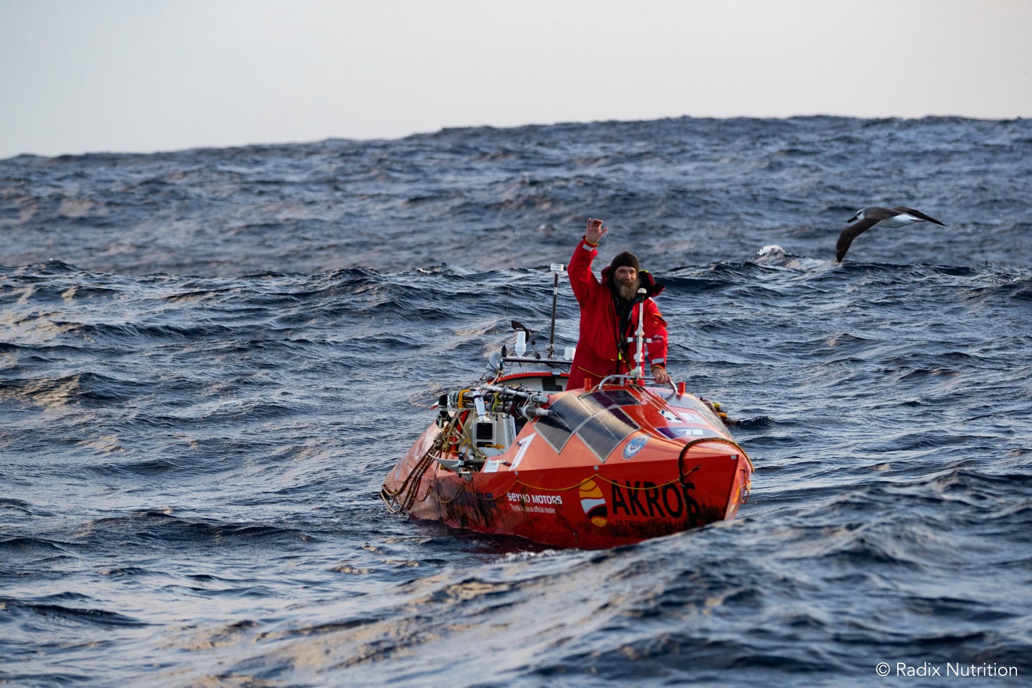 Видео о переходе Фёдора Конюхова через Южный океан на вёсельной лодке "АКРОС"